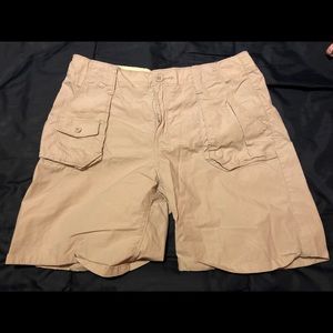 Old navy tan khaki shorts 16